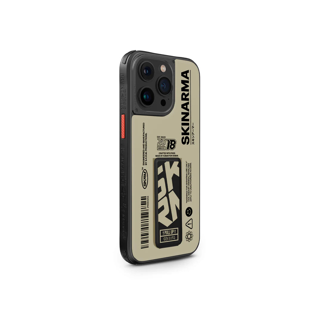 كڤر حماية Spunk لهاتف iPhone 15 Pro Max متوافق مع MagSafe + مسند قبضة مدمج من SkinArma | عاجي كڤر حماية Spunk لهاتف iPhone 15 Pro Max متوافق مع MagSafe + مسند قبضة مدمج من SkinArma | عاجي